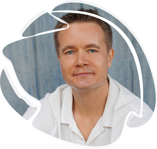 Michael Balle Hansen - Thrive Beyond Borders